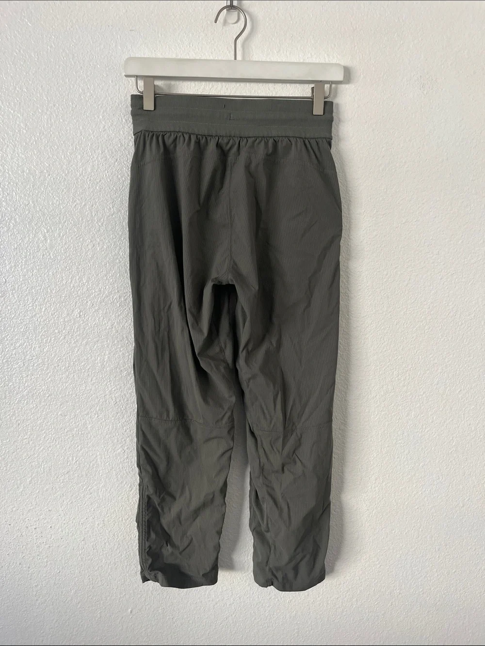 Lululemon Beyond the Studio Cropped Grey Sage Athletic Pants Size 4 STAIN